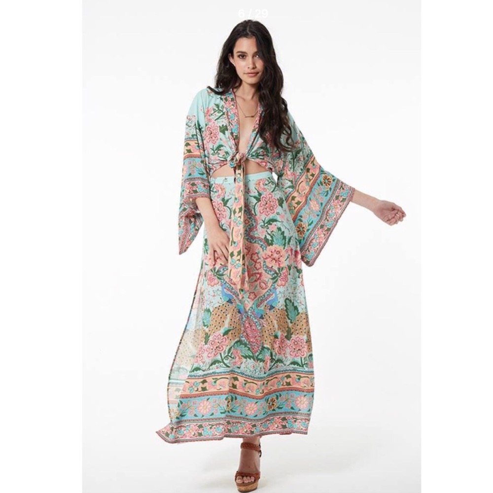 Lotus Wrap Style Kimono Crop Top - Picture 2 of 8